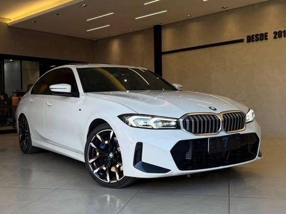 BMW 320i 2.0 16V TURBO FLEX M SPORT AUTOMÁTICO BMW 320i 2.0 16V TURBO FLEX M SPORT AUTOMÁTICO